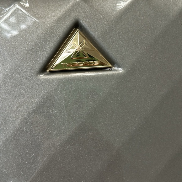 Triforce Makeup Case - Picture 5 of 12